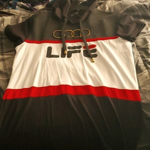 Nice fitted Shirt with hoodie